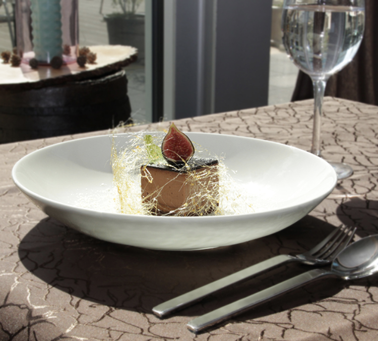 Sügav taldrik 26cm Rak Nano, elevandiluuvalge portselan