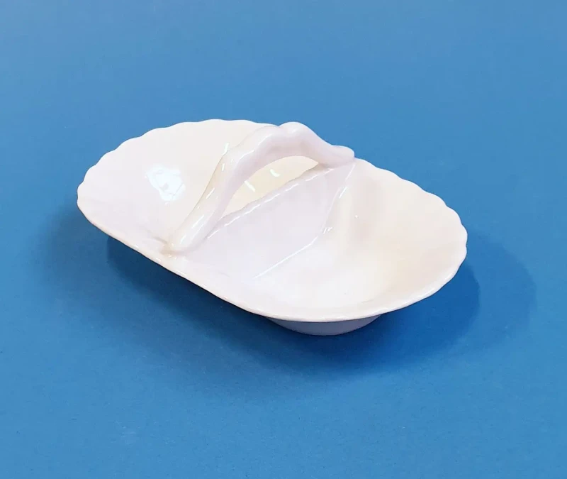 Sangaga alus Iwona, 150 x 90 x 55 mm, portselan